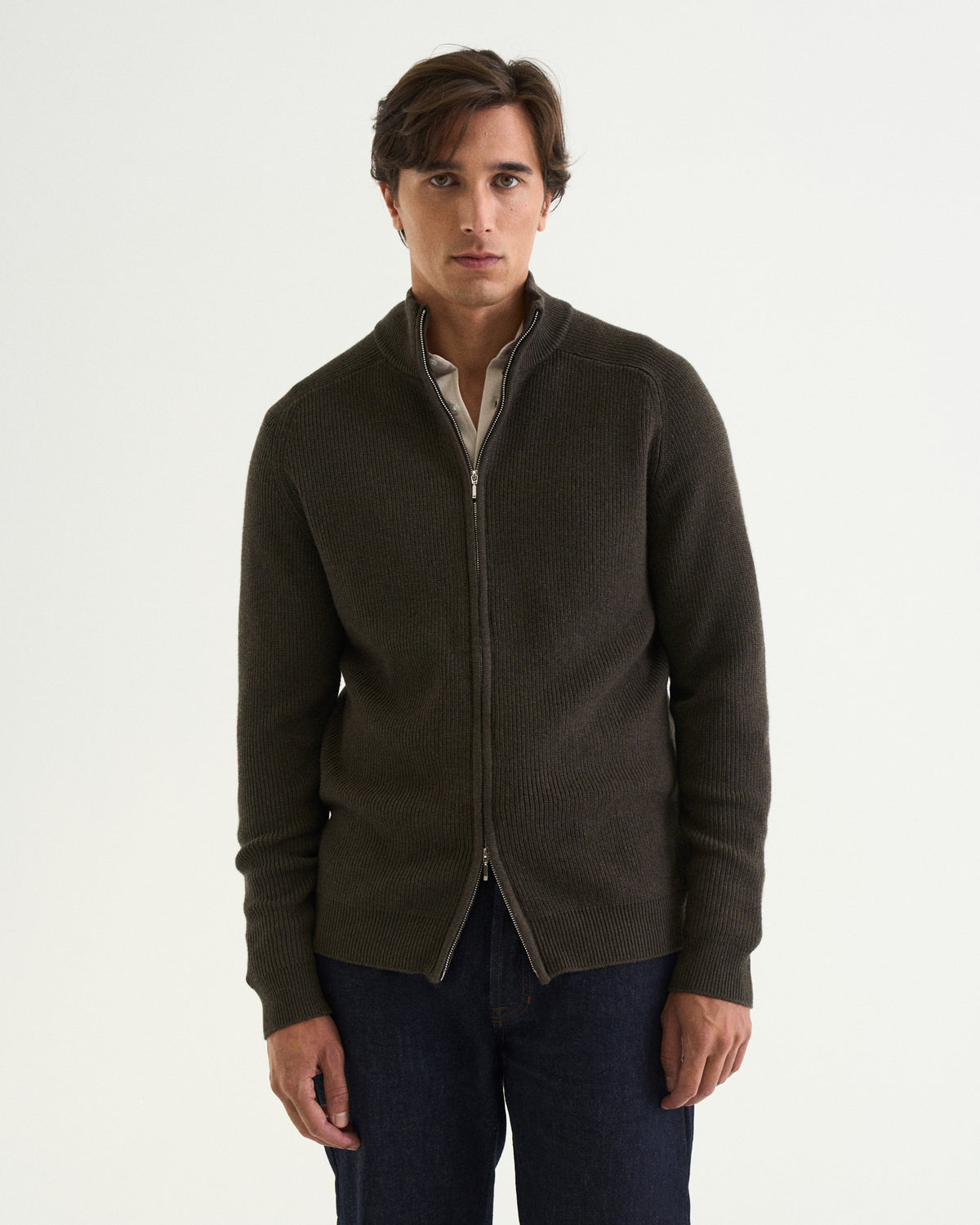 Oscar merino rib full zip olive green