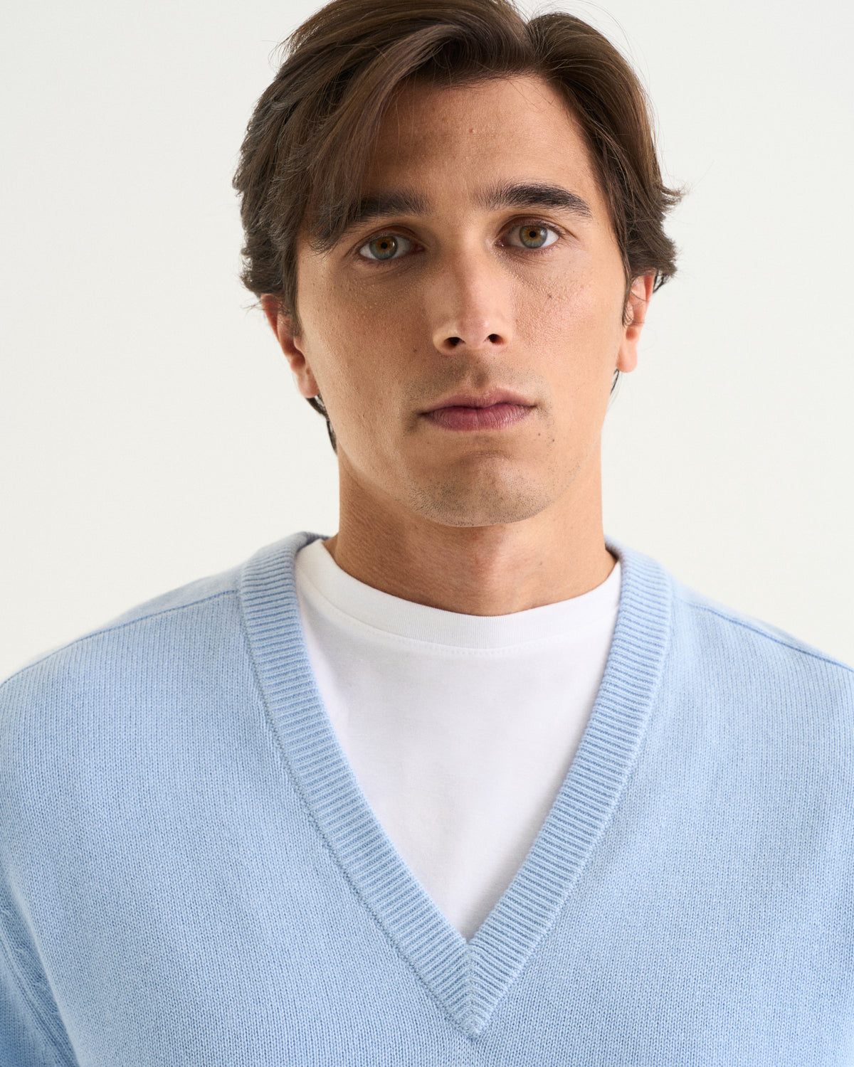Nobel merino cashmere v-neck light blue